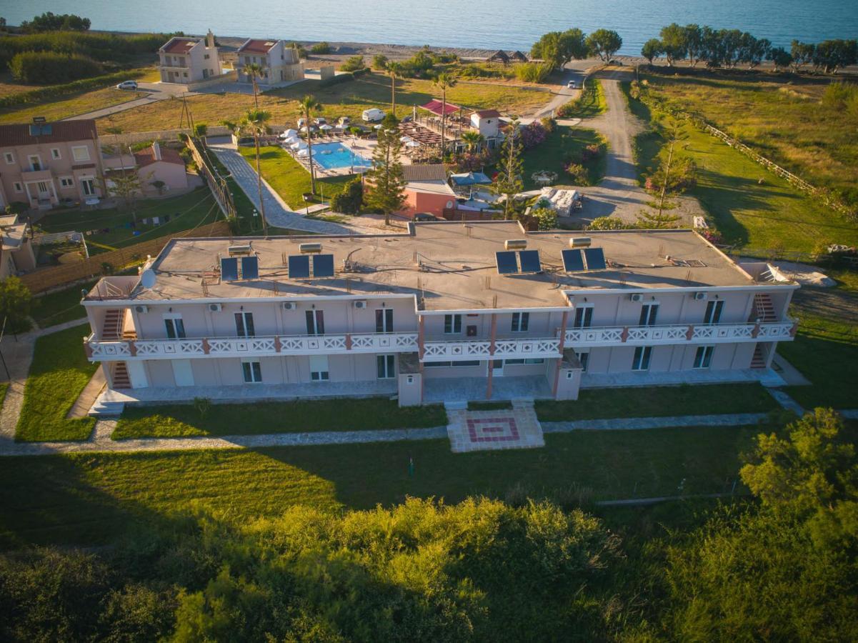 Odos Oneiron Tavronitis Bay Ξενοδοχείο Εξωτερικό φωτογραφία