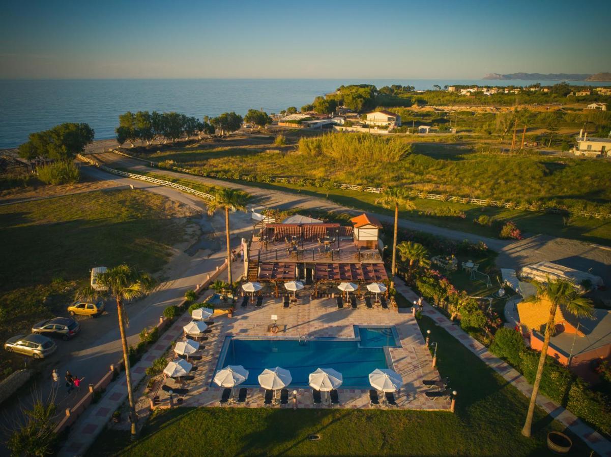 Odos Oneiron Tavronitis Bay Ξενοδοχείο Εξωτερικό φωτογραφία