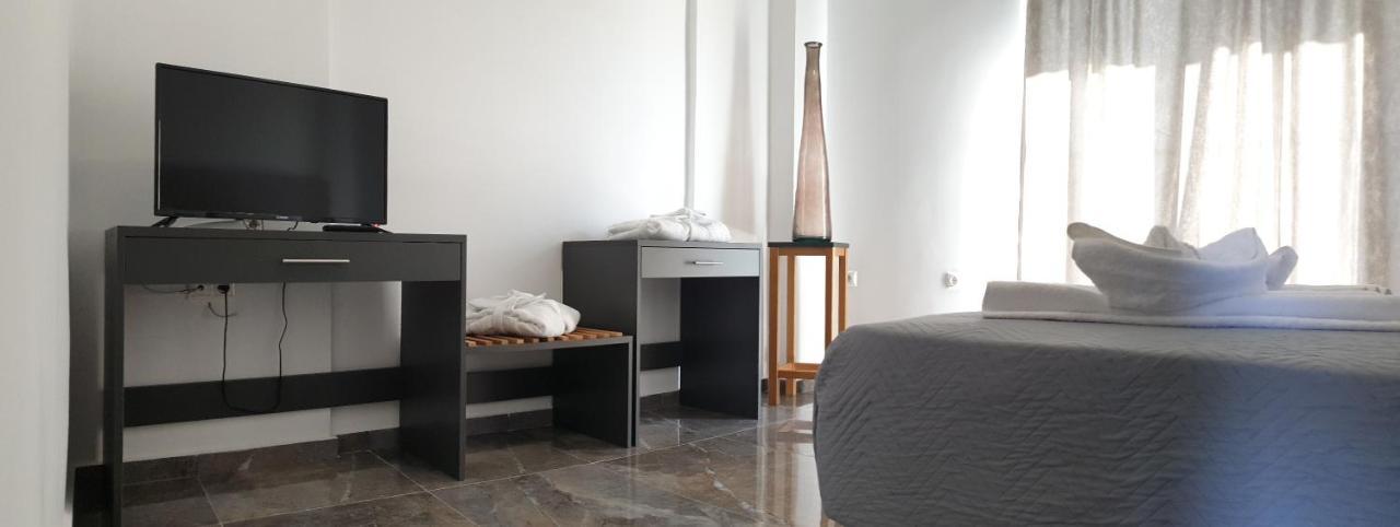 Odos Oneiron Tavronitis Bay Ξενοδοχείο Εξωτερικό φωτογραφία